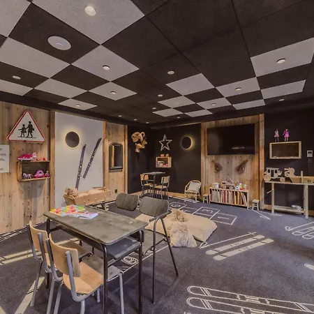 Apartment In Near Slopes Megeve